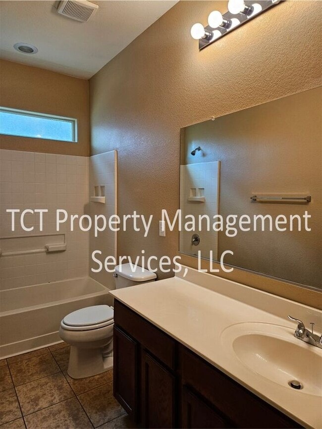 Building Photo - 3 bed/2 bath home in Buckeye