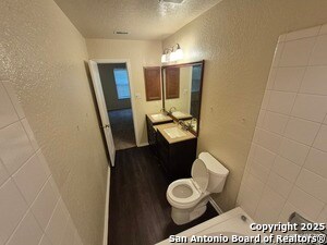 Building Photo - 6107 Ironmill Creek