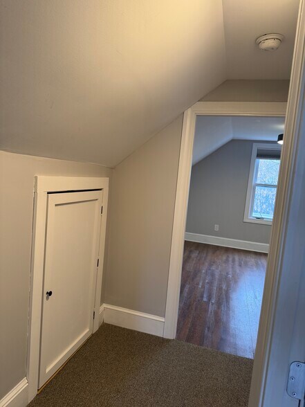 Building Photo - 15 Essex St