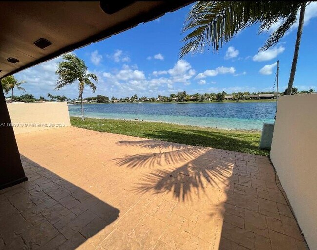 Primary Photo - 11741 SW 125th Ct