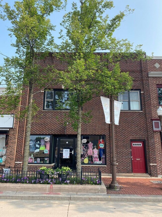 Building Photo - 316 Washington St