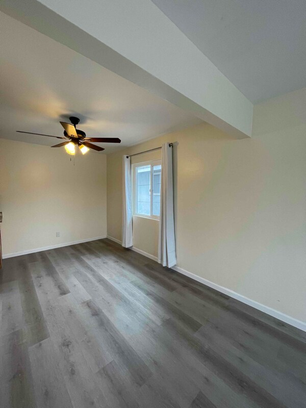 Building Photo - 4523 Spring St