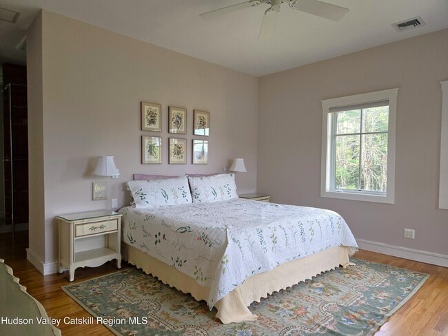 Building Photo - 84 Highland Rd