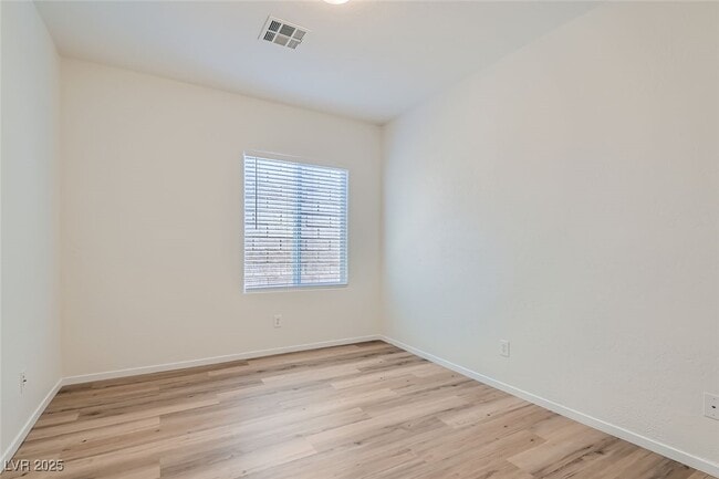 Building Photo - 2651 Dirleton Pl