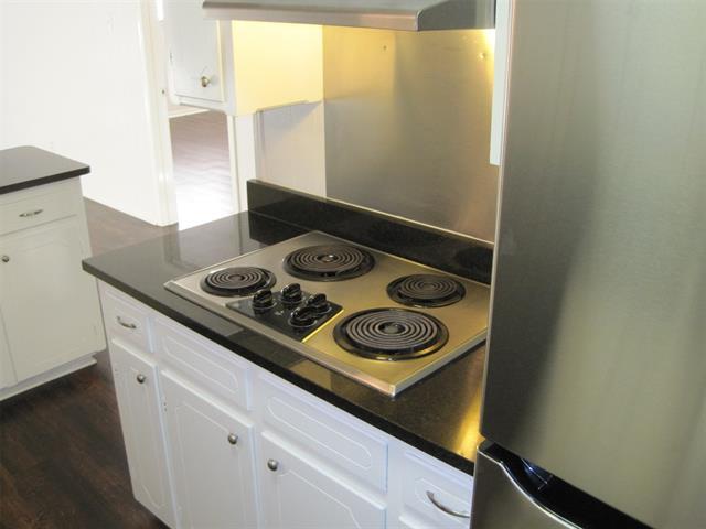 Building Photo - 6545 Ascot Ln