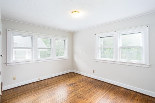 Building Photo - 174 W Weber Rd