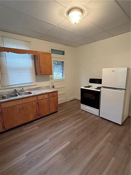 Building Photo - 208 E College St