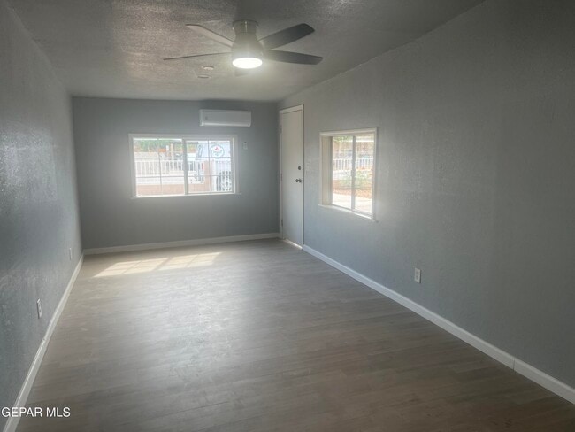 Building Photo - 8405 Pinon St