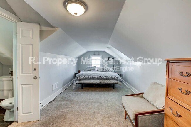 Building Photo - 451 S 22nd St