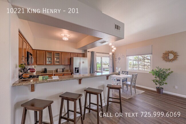 Building Photo - 10221 King Henry Ave