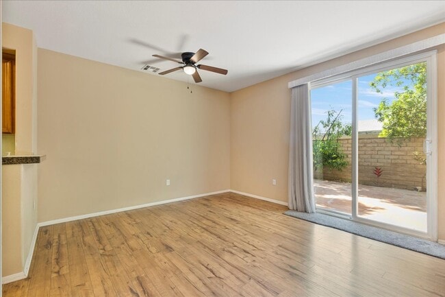 Building Photo - 14932 Isamar Ln