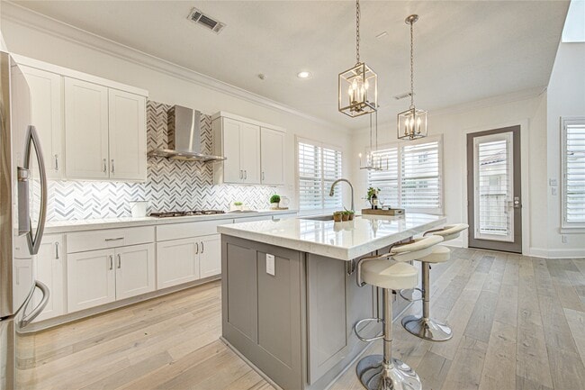 Building Photo - 13703 Northwood Meadow Cir