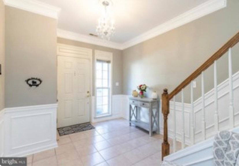 Building Photo - 309 Rockmeade Dr