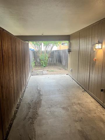 Building Photo - 2029 Springwood Pl
