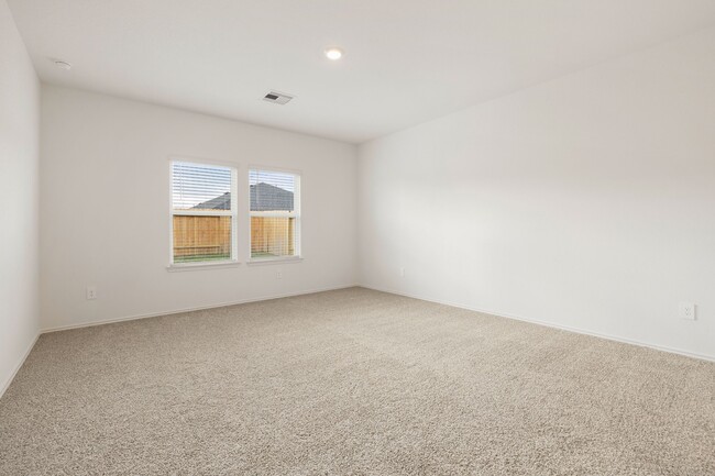 Building Photo - 31007 Delamere