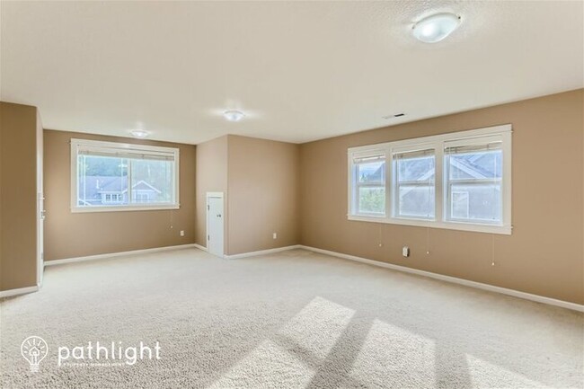 Building Photo - 5320 Southeast Frances Court, Hillsboro, O...
