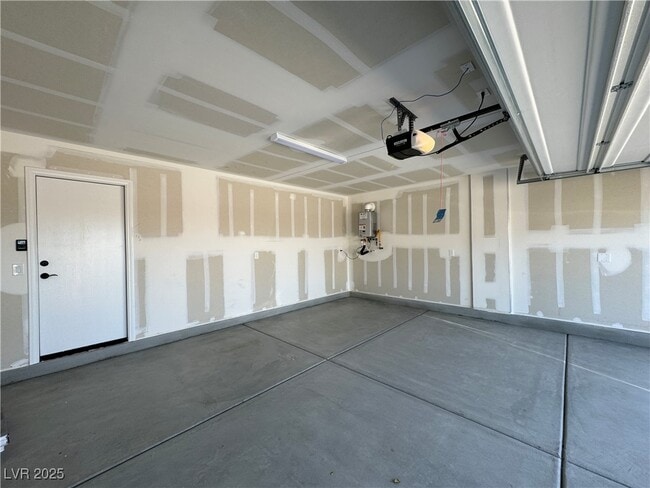 Building Photo - 5331 Barcola Ave