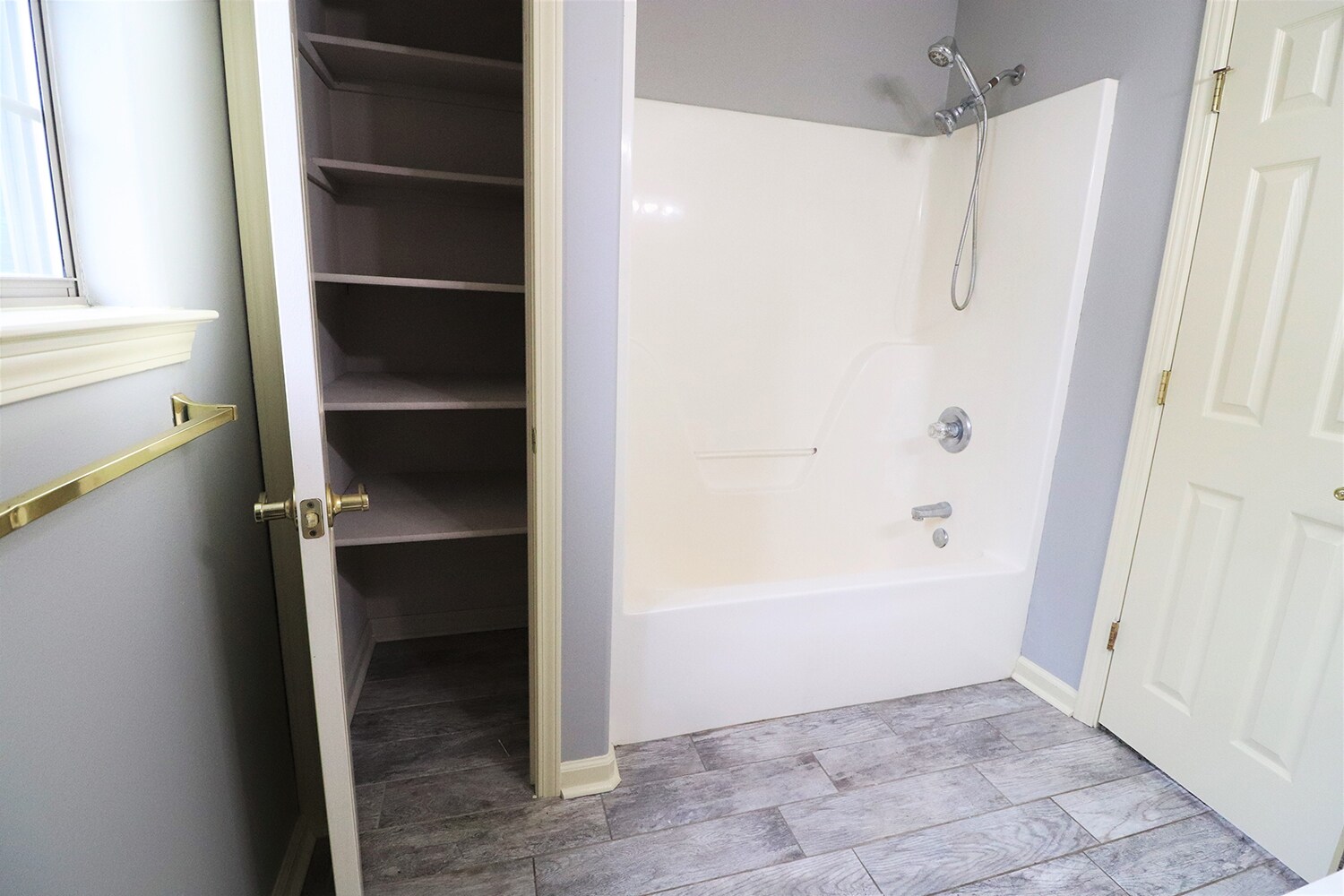 Building Photo - 56 Timberwood Dr