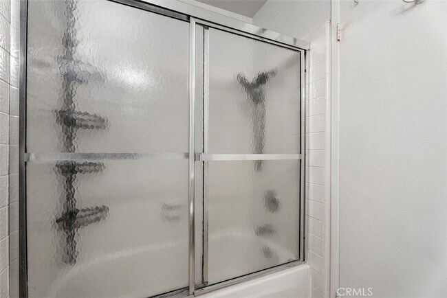 Building Photo - 1 Slocum