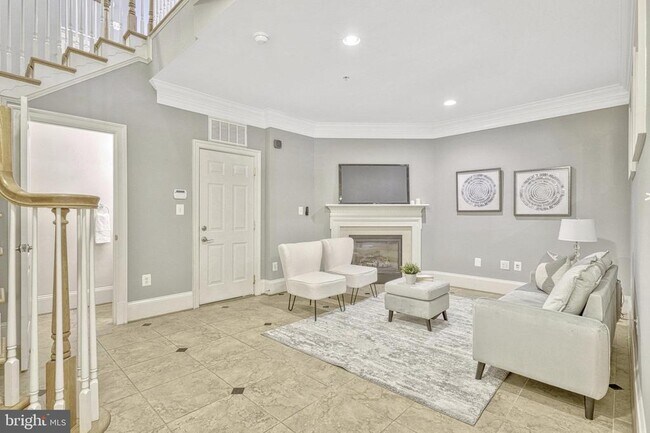 Building Photo - 1846 Potomac Greens Dr