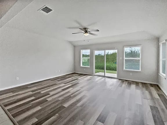 Building Photo - 9010 Bald Cypress St