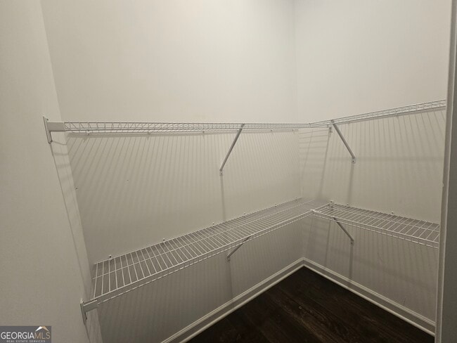 Building Photo - 16 Saint Georges Pl