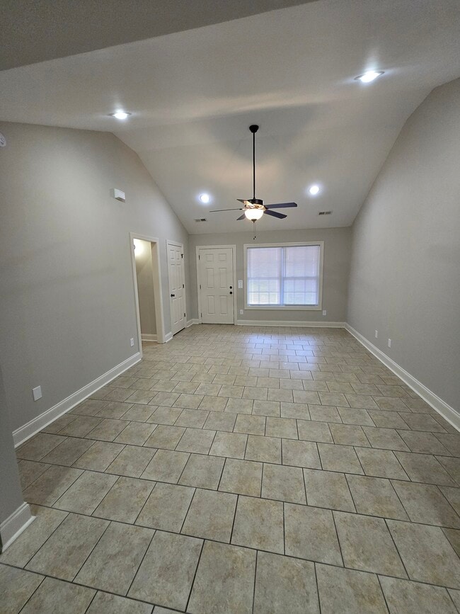 Building Photo - 1415 Allies Ct