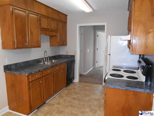 Building Photo - 2379 Chadwick Dr