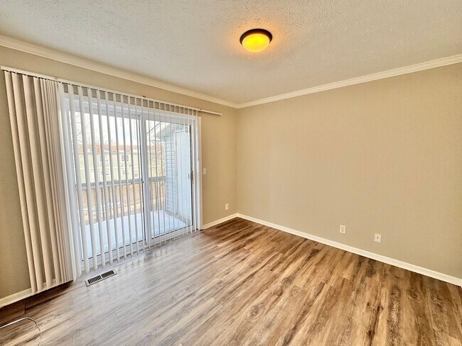 Building Photo - 1104 Mazatlan Cir