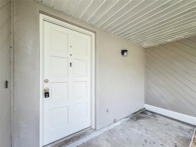 Building Photo - 3665 SW 151st St
