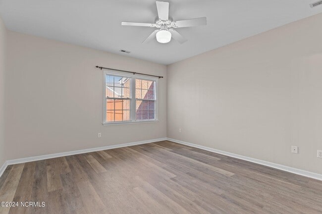 Building Photo - 903 Shelton Ct