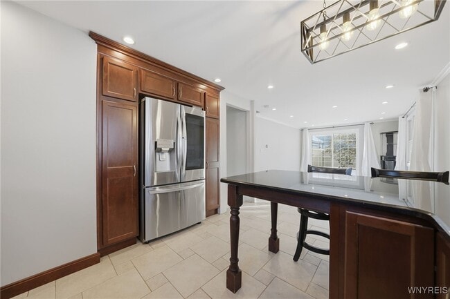 Building Photo - 151 Conant Dr