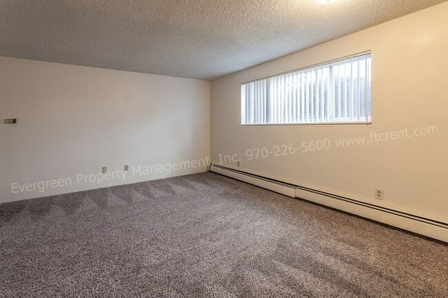 Building Photo - 1314 E 16th St