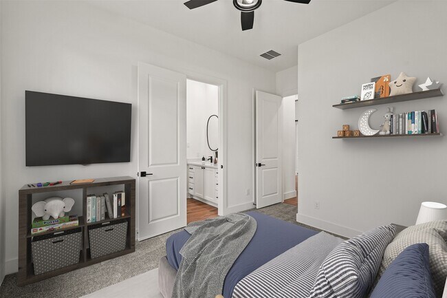 Building Photo - 3607 Wellborn Dr