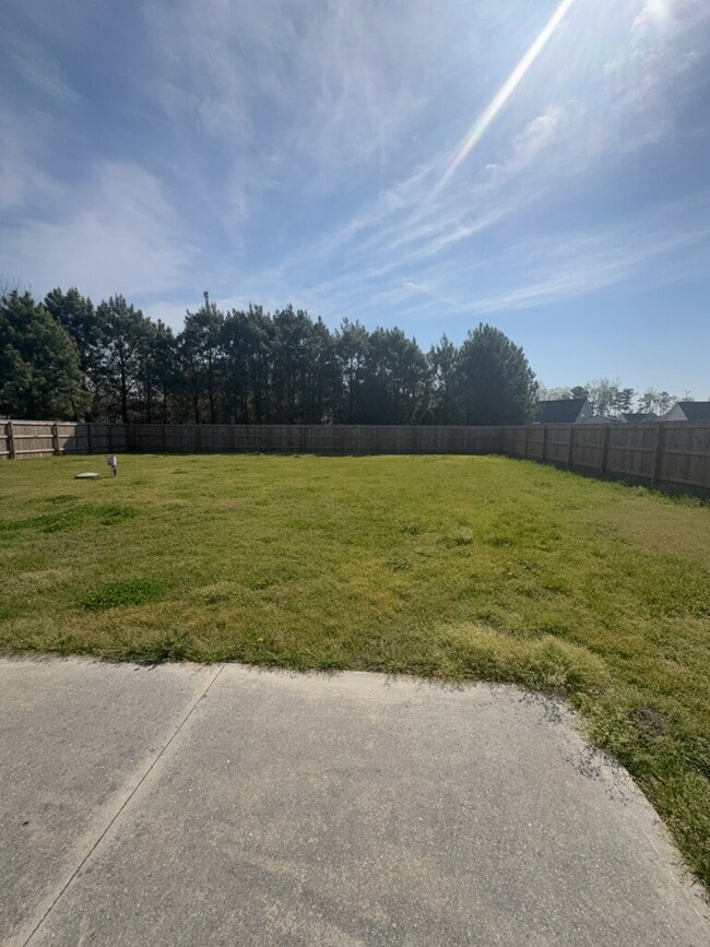 Building Photo - 101 Barnhouse Rd