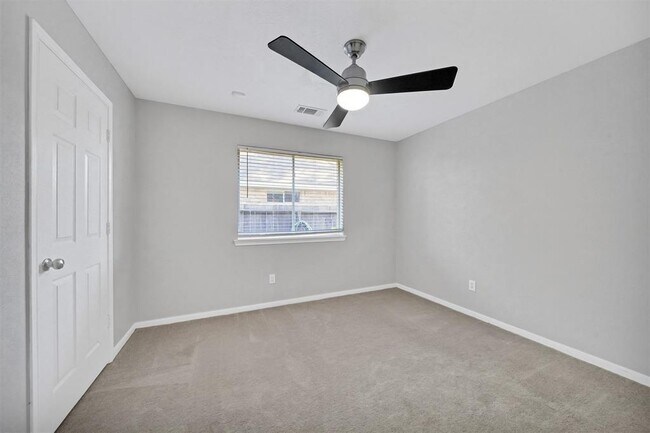Building Photo - 18326 Cobblestone Dr