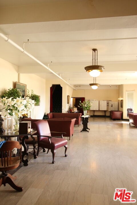 Building Photo - 2121 James M Wood Blvd