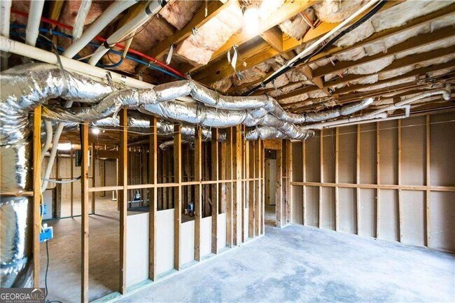 Building Photo - 8465 Bethel Ridge Ct