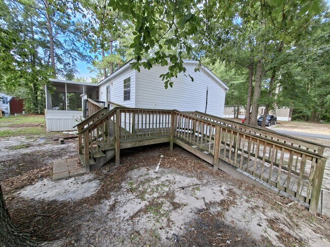 Building Photo - 111 Carnes Blvd