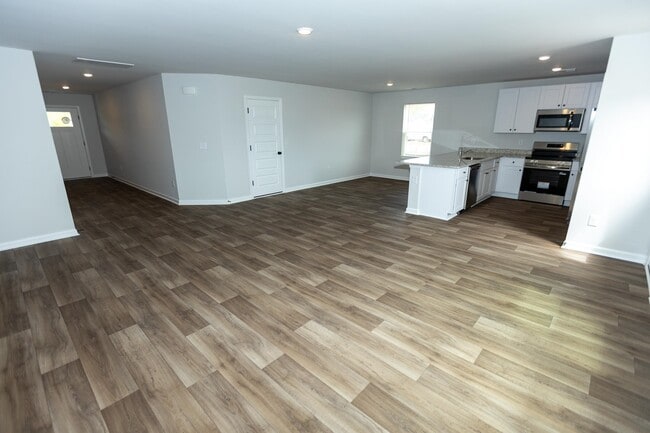 Building Photo - 324 Sweet Vernal St