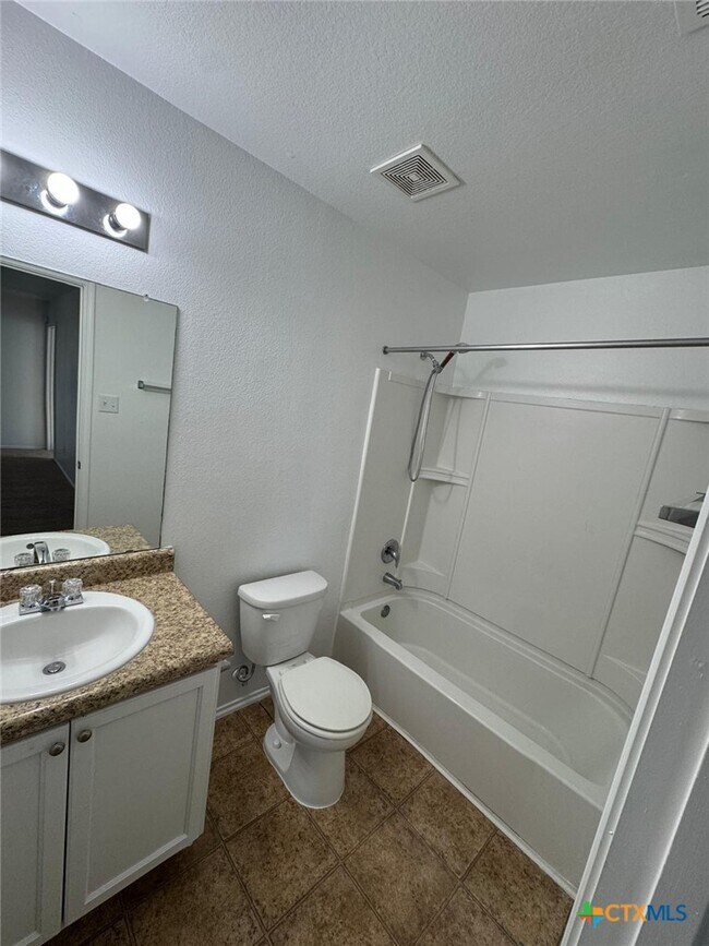 Building Photo - 102 W Orion Dr