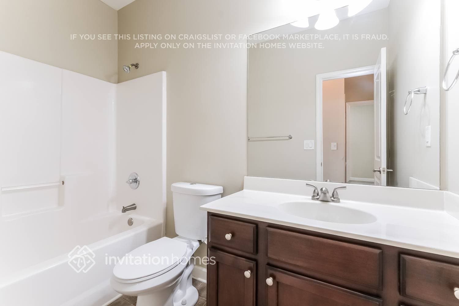 Building Photo - 4457 Links Blvd