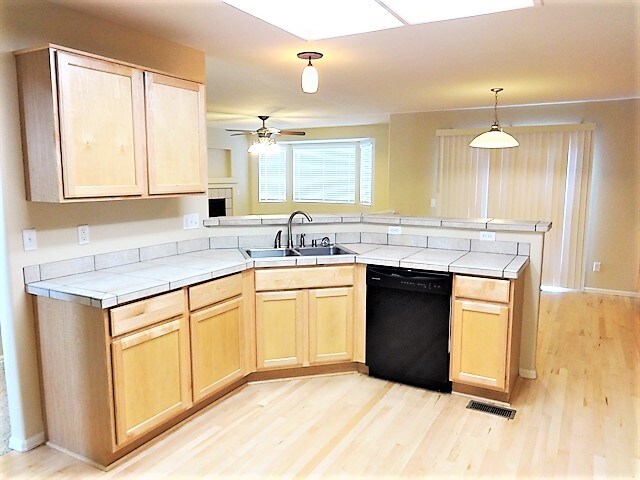 Building Photo - 3835 Aspen Hollow Ct