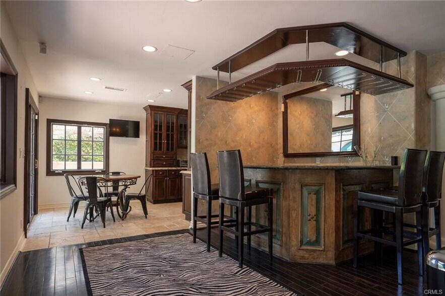 Building Photo - 4063 Benedict Canyon Dr