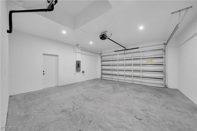 Building Photo - 5003 2nd St W