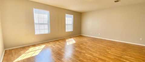 Building Photo - 1116 Browntop St