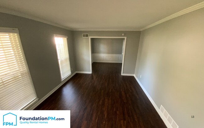 Building Photo - 2564 Lynnfield Rd