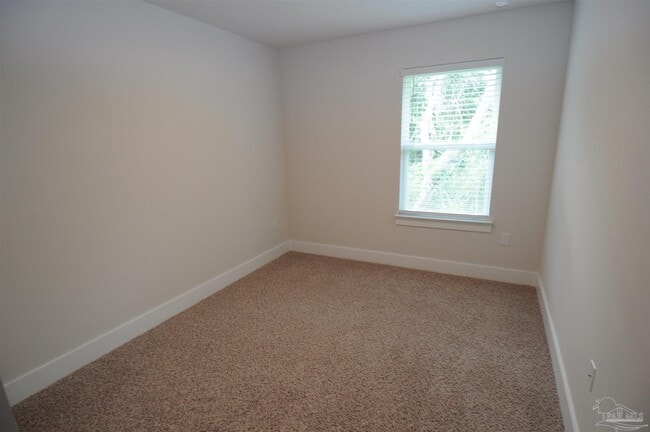 Building Photo - 1535 Iroquois Ct