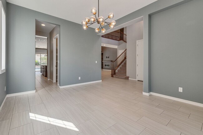 Building Photo - Stunning Summerlin Rental on Private Cul-d...