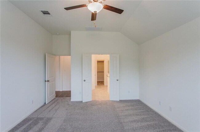 Building Photo - 312 Prato Pl